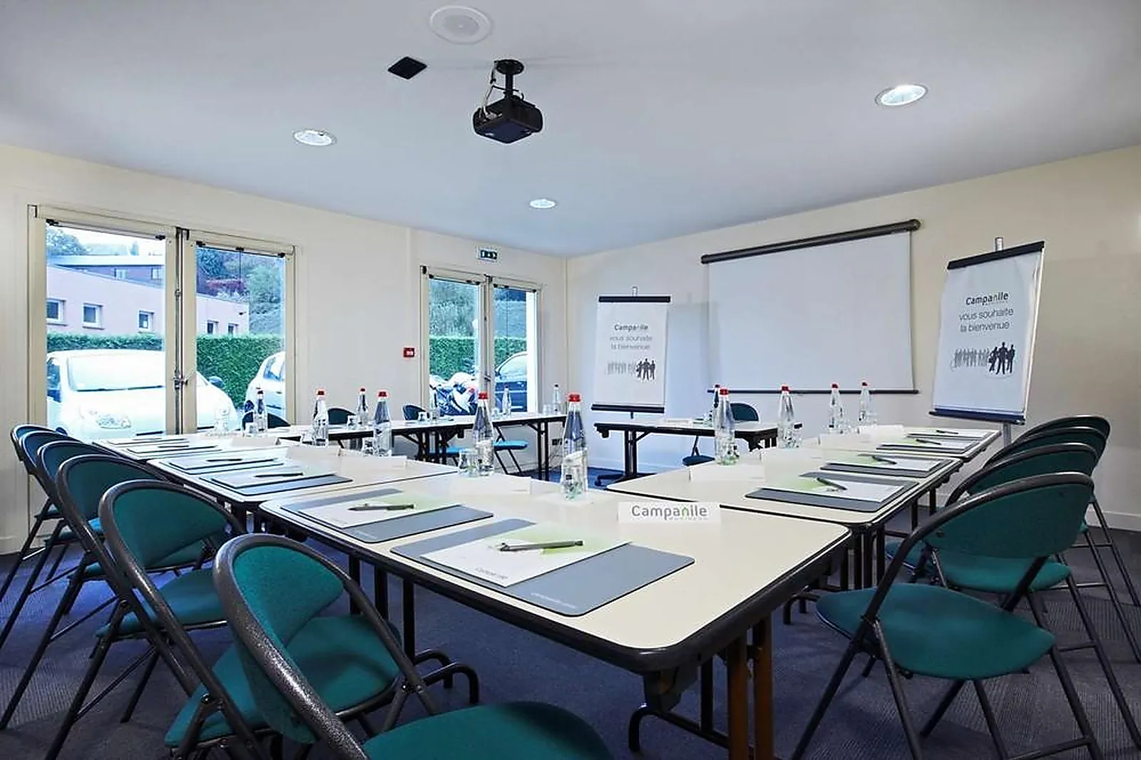 Lieux événementiels, CAMPANILE LE HAVRE NORD - MONTIVILLIERS