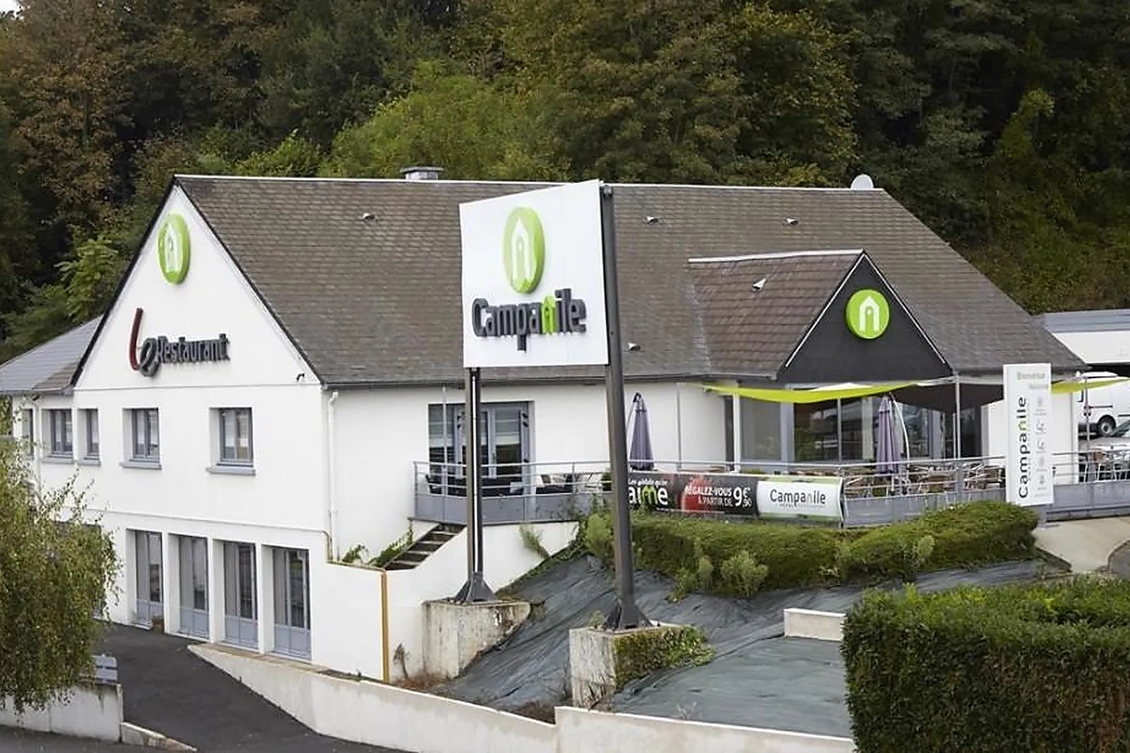 Lieux événementiels, CAMPANILE LE MANS