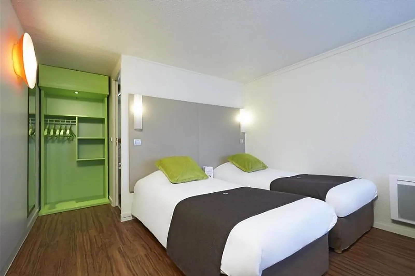 Lieux événementiels, CAMPANILE LE MANS