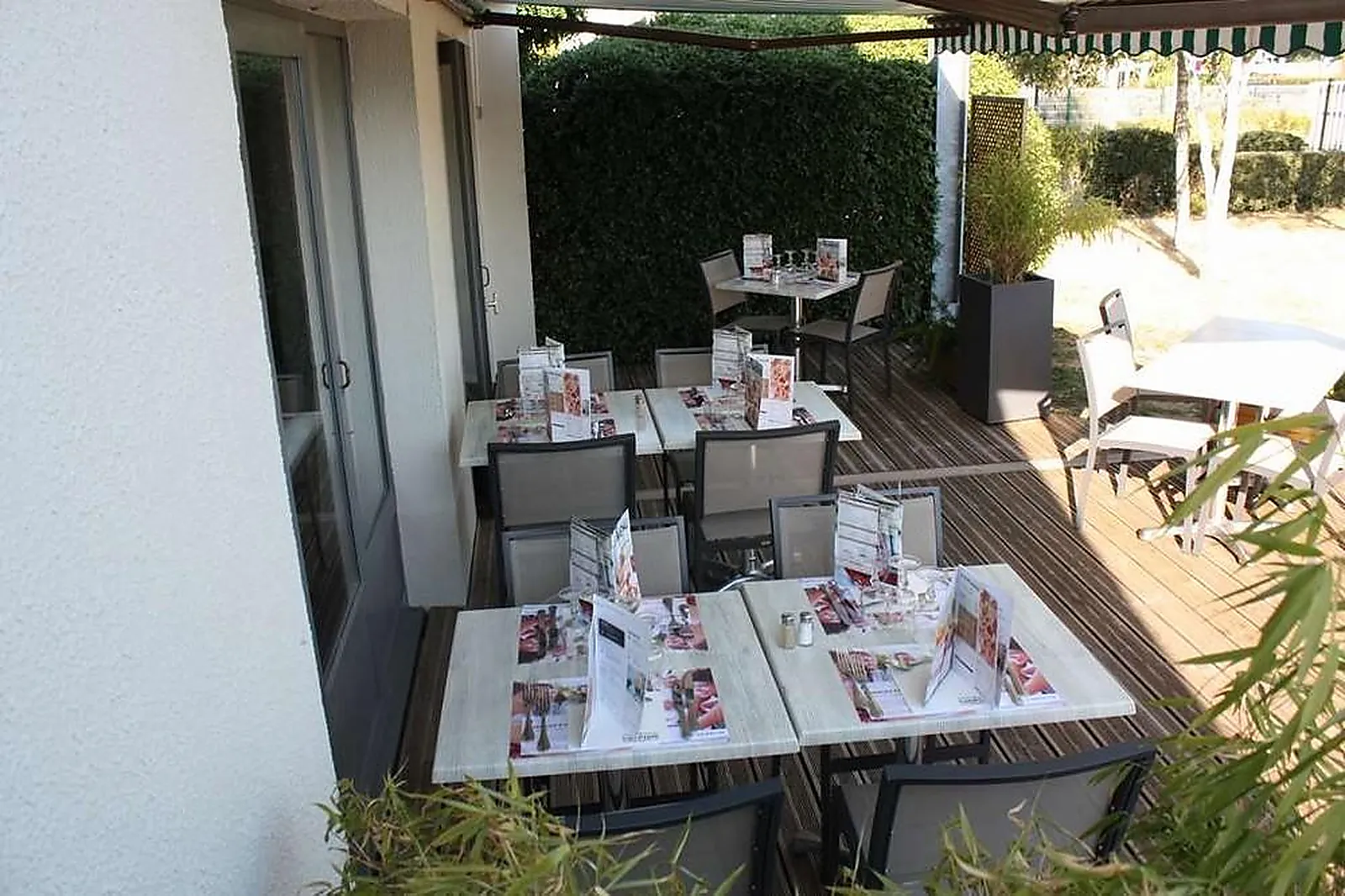 Lieux événementiels, CAMPANILE LE MANS SUD - ARNAGE