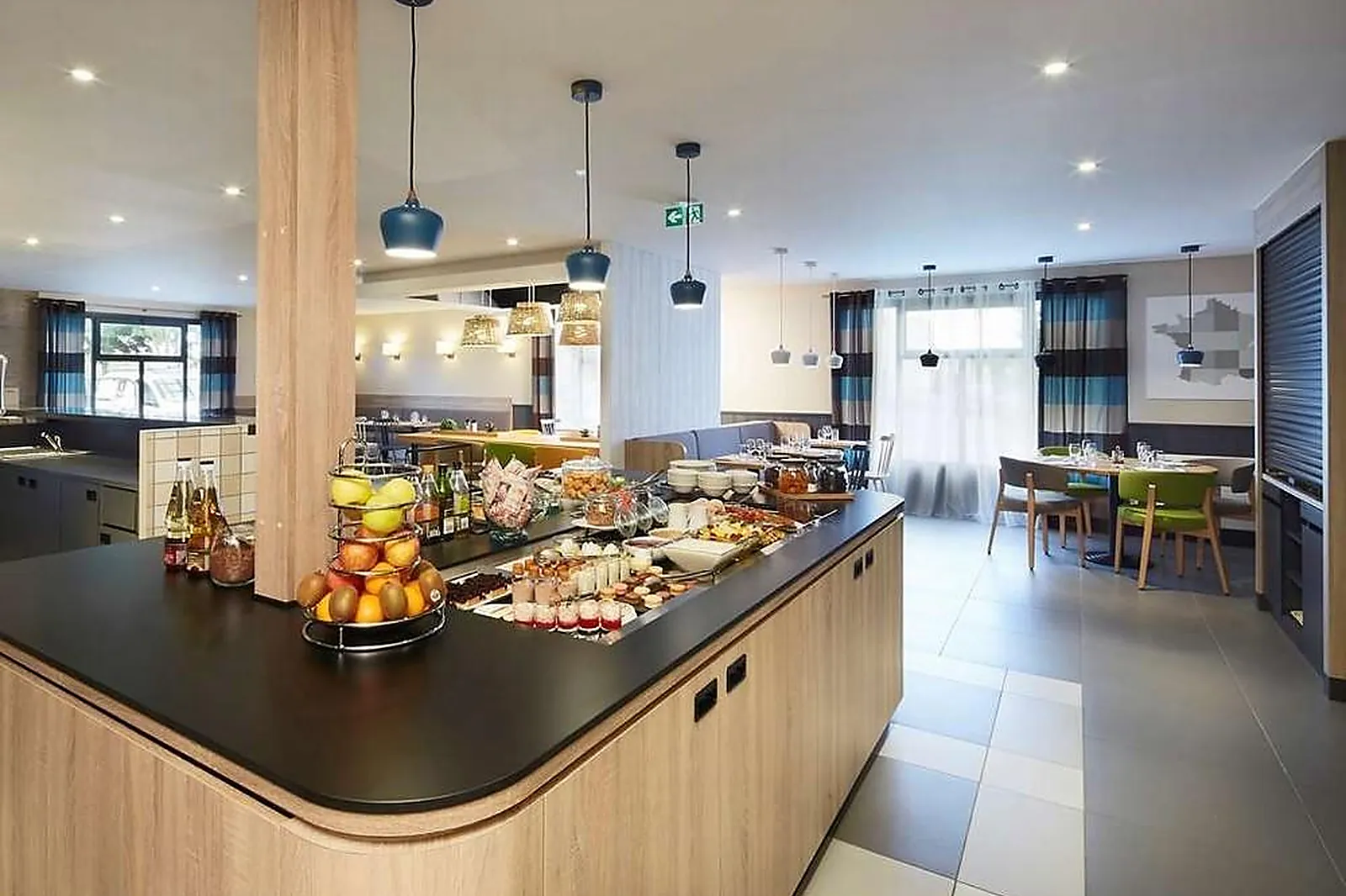 Lieux événementiels, CAMPANILE LE MANS SUD - ARNAGE