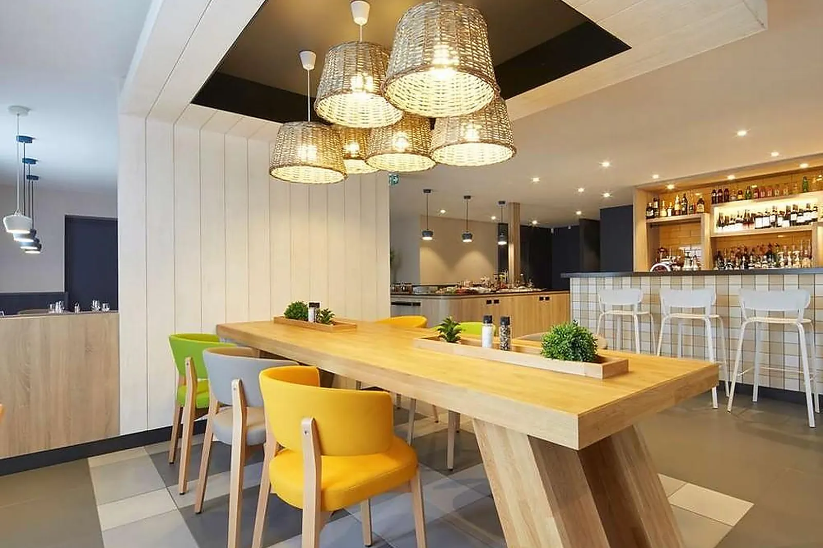 Lieux événementiels, CAMPANILE LE MANS SUD - ARNAGE