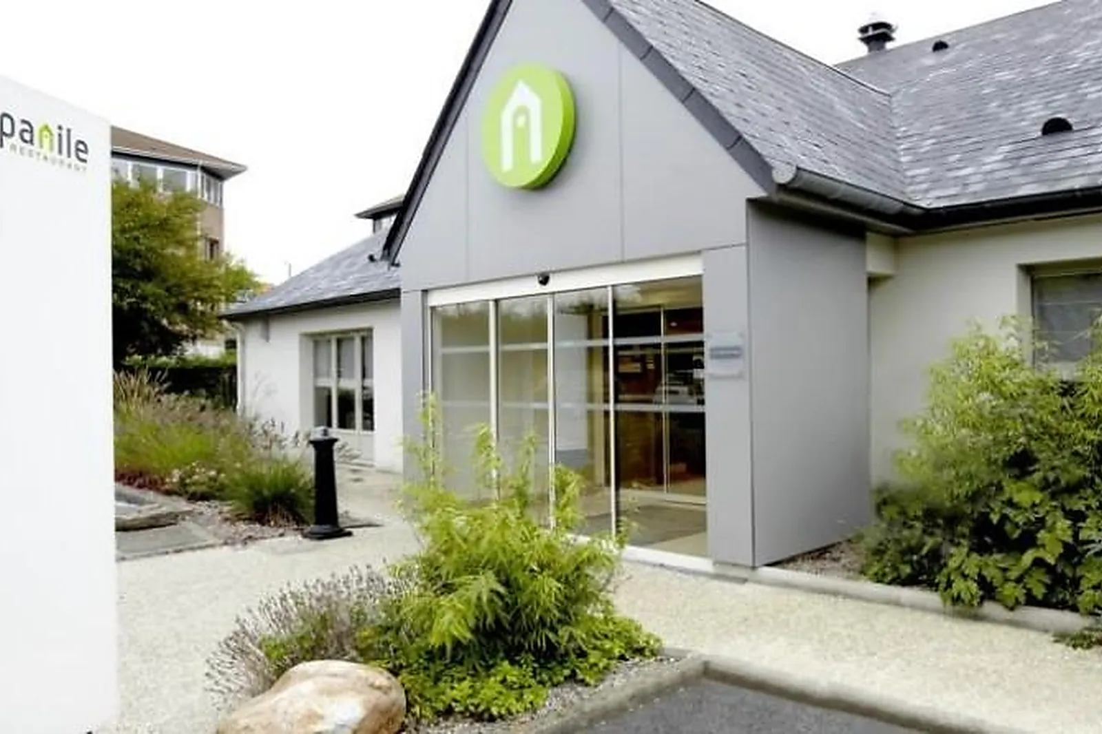 Lieux événementiels, CAMPANILE LILLE NORD WASQUEHAL