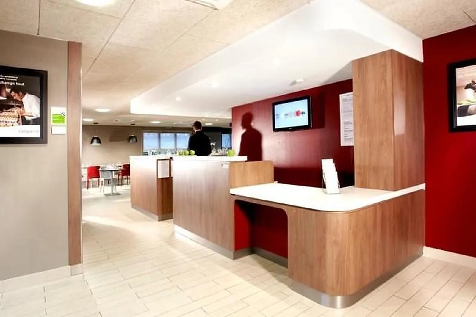 Lieux événementiels, CAMPANILE LILLE NORD WASQUEHAL