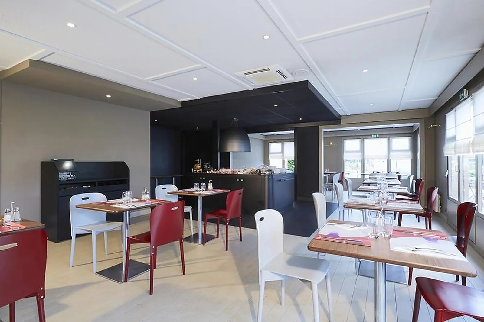 Lieux événementiels, CAMPANILE LILLE OUEST - LOMME