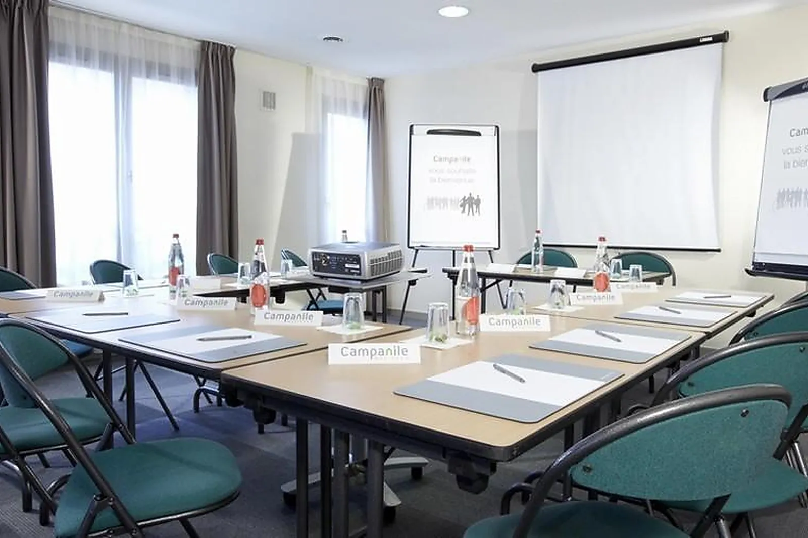 Lieux événementiels, CAMPANILE LILLE SUD CHR