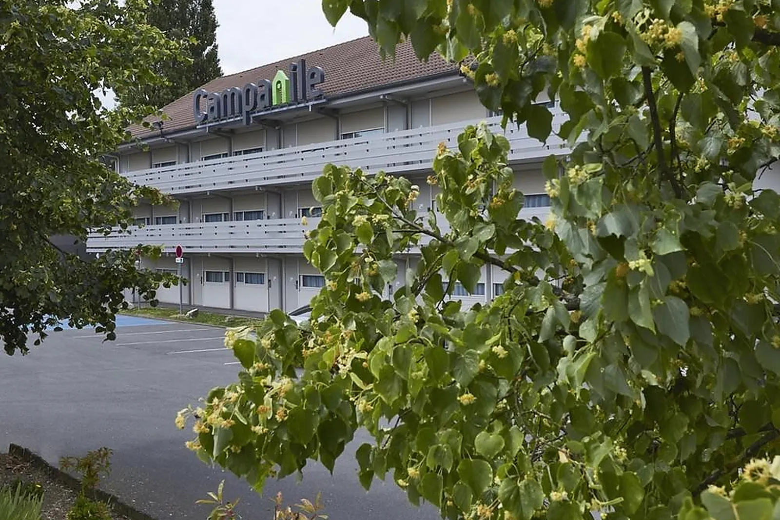 Lieux événementiels, CAMPANILE LILLE SUD SECLIN