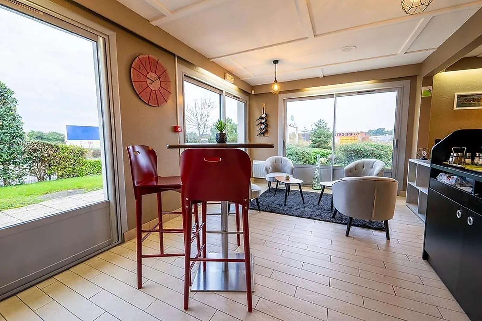 Lieux événementiels, CAMPANILE LORIENT LANESTER