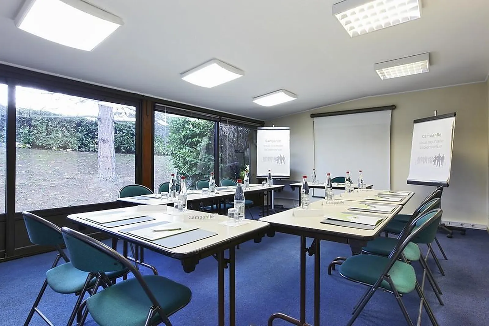 Lieux événementiels, CAMPANILE MACON SUD CHAINTRÉ