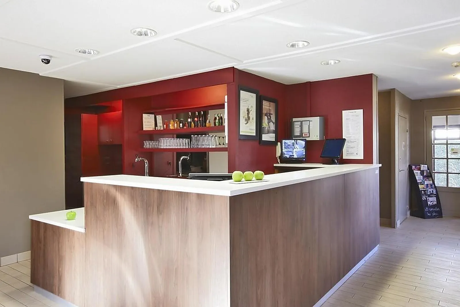 Lieux événementiels, CAMPANILE MACON SUD CHAINTRÉ