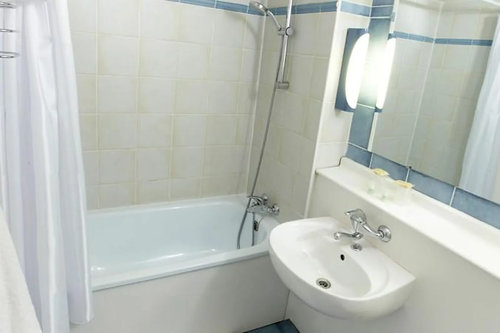 Lieux événementiels, CAMPANILE MARSEILLE OUEST - MARTIGUES