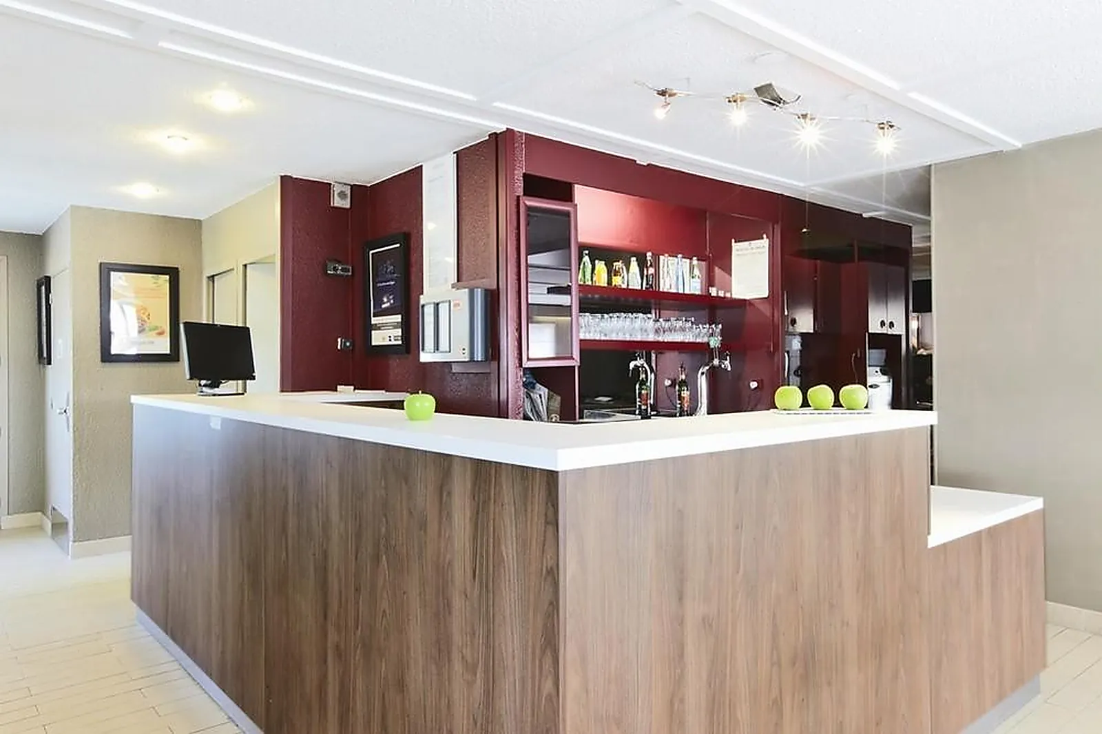 Lieux événementiels, CAMPANILE MAUBEUGE