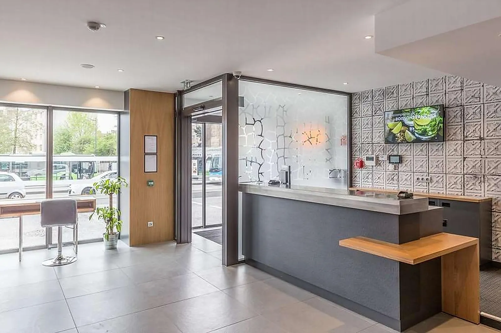 Lieux événementiels, CAMPANILE METZ CENTRE GARE