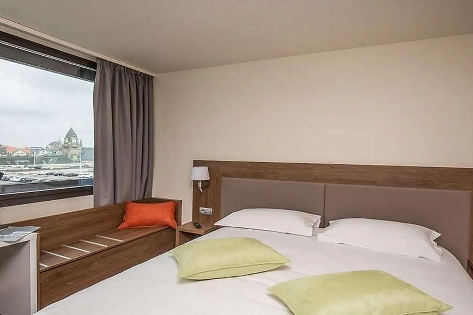 Lieux événementiels, CAMPANILE METZ CENTRE GARE