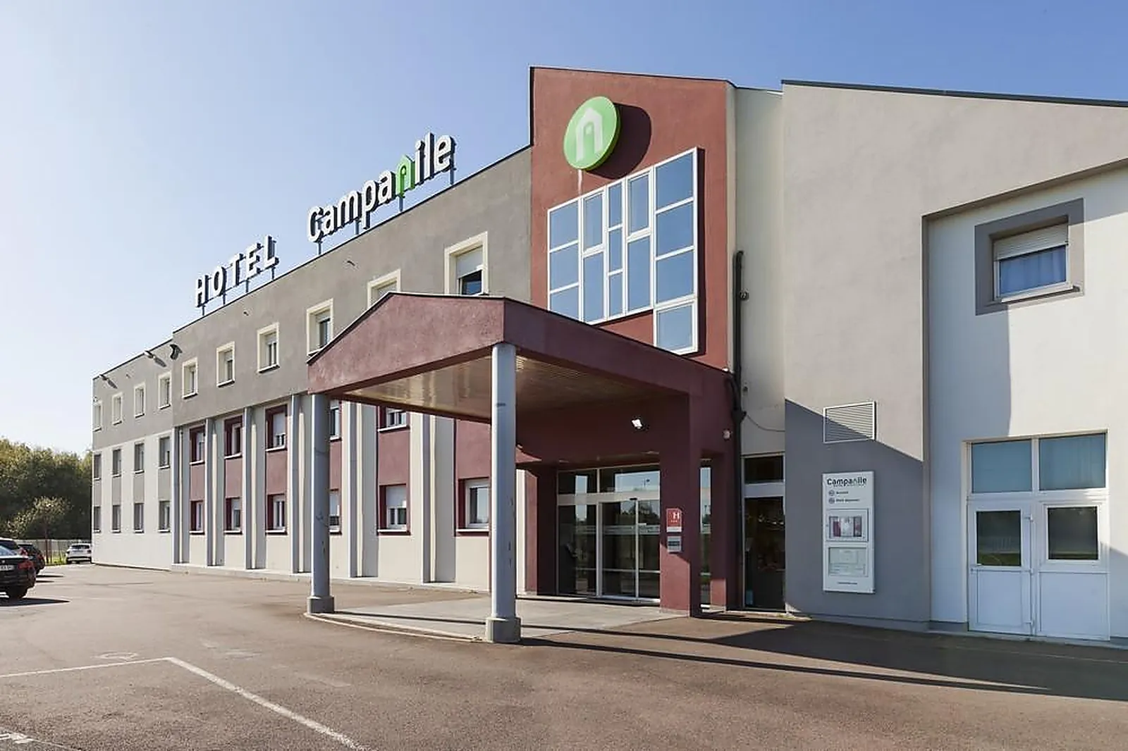 Lieux événementiels, CAMPANILE METZ NORD TALANGE