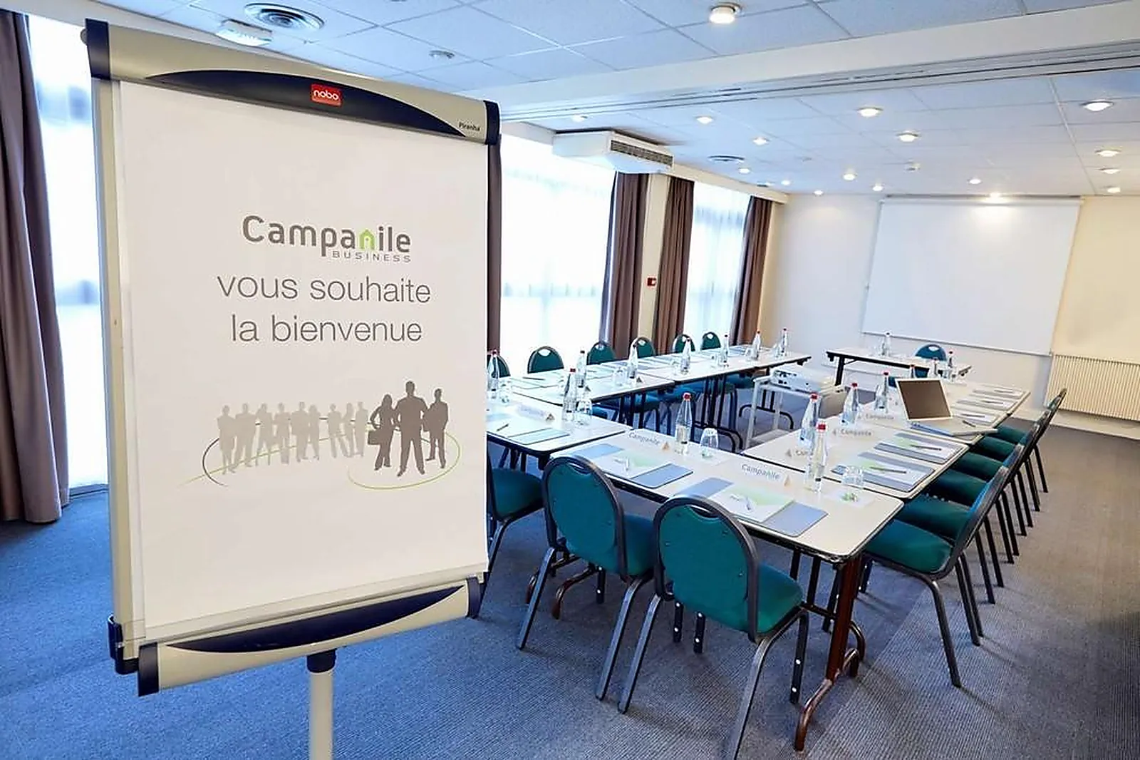 Lieux événementiels, CAMPANILE MONT-DE-MARSAN