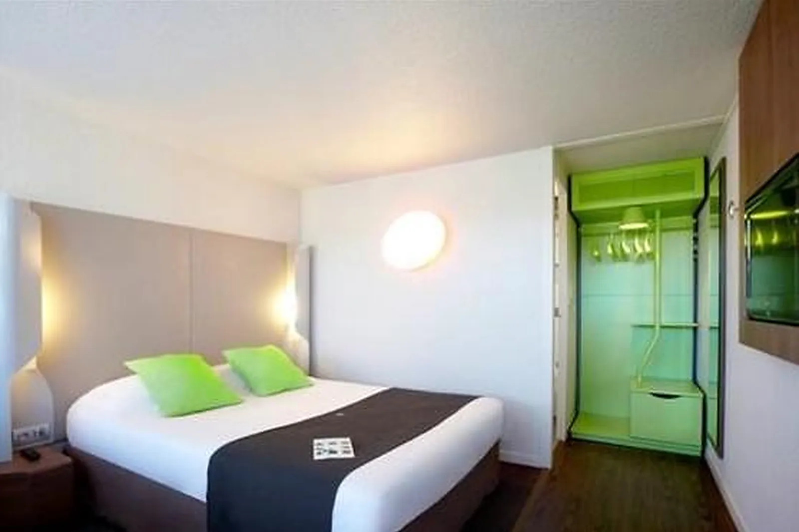 Lieux événementiels, CAMPANILE MONTARGIS - AMILLY