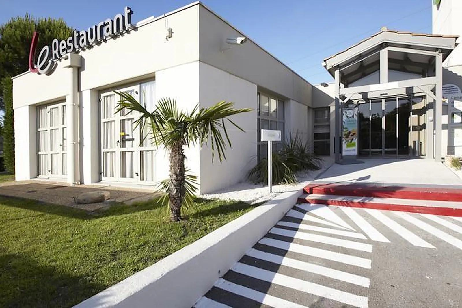 Lieux événementiels, CAMPANILE MONTPELLIER EST LE MILLÉNAIRE