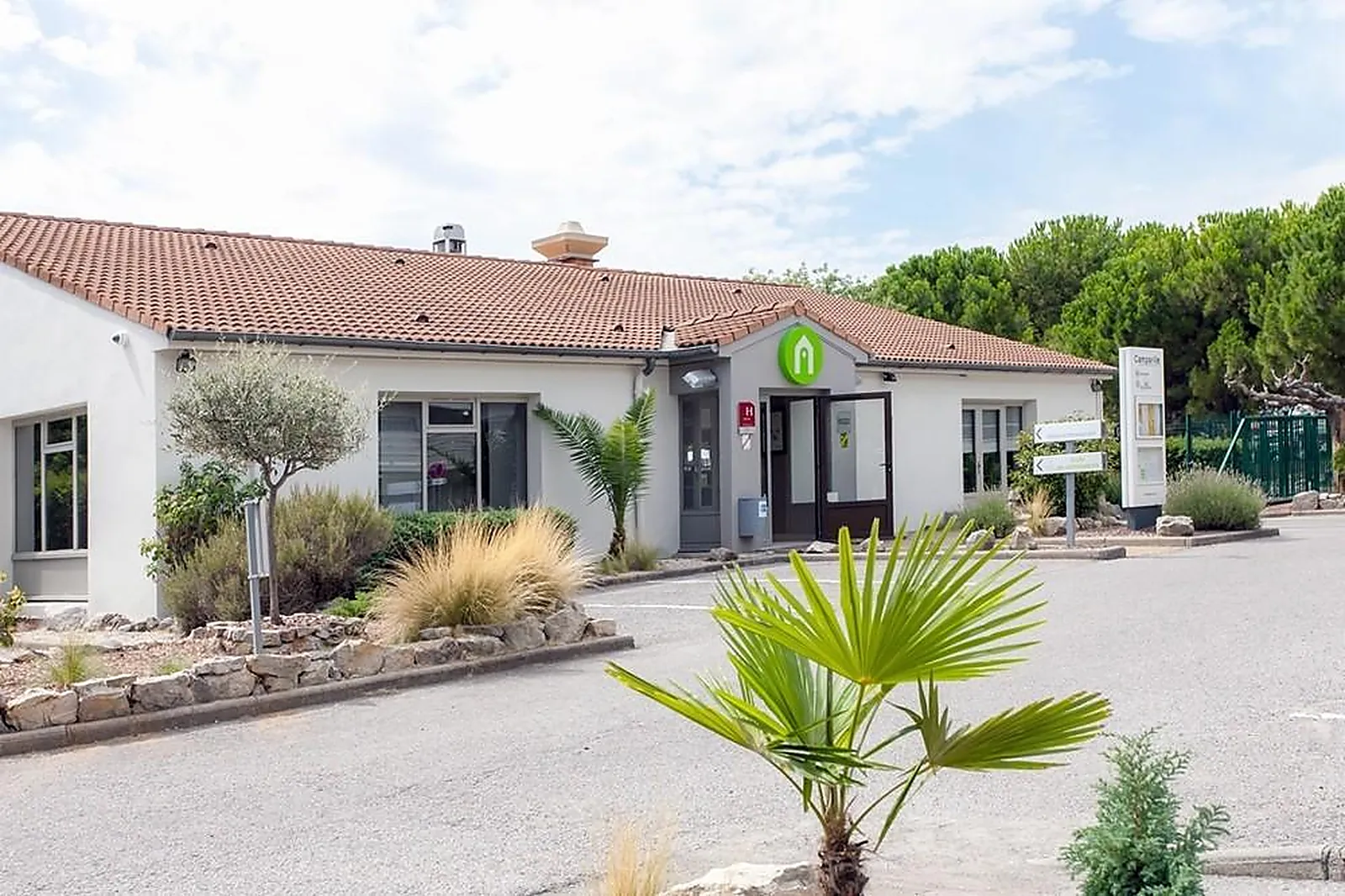 Lieux événementiels, CAMPANILE MONTPELLIER SUD