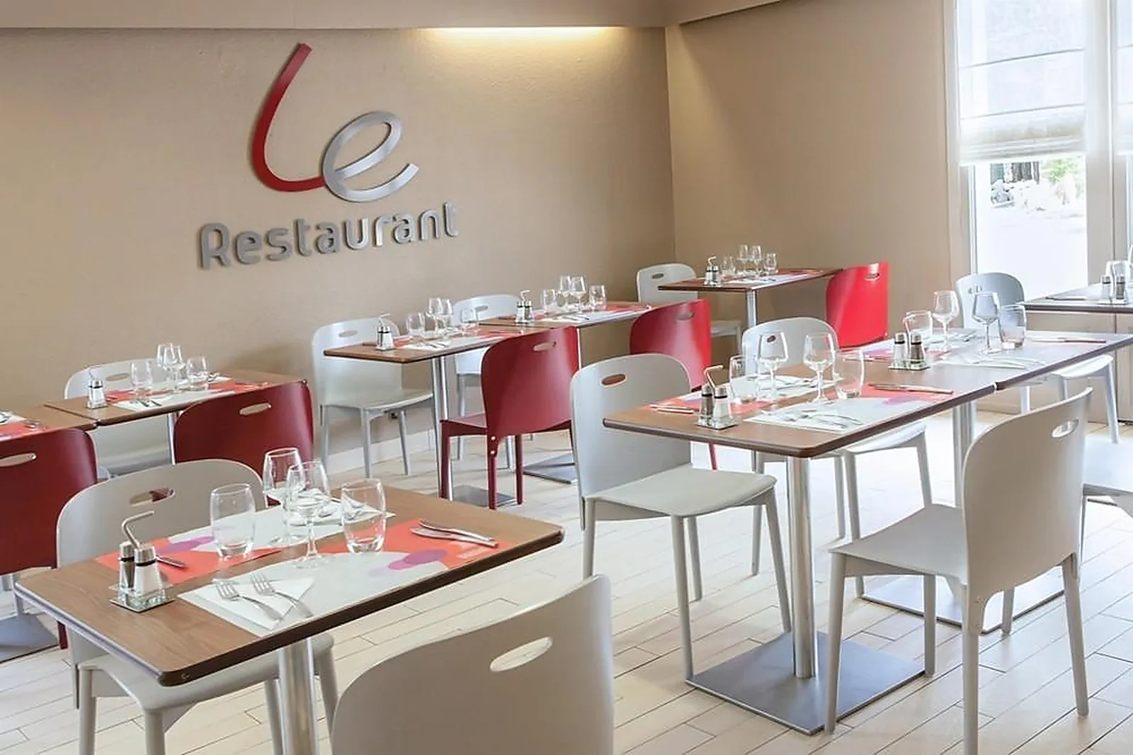 Lieux événementiels, CAMPANILE MONTPELLIER SUD