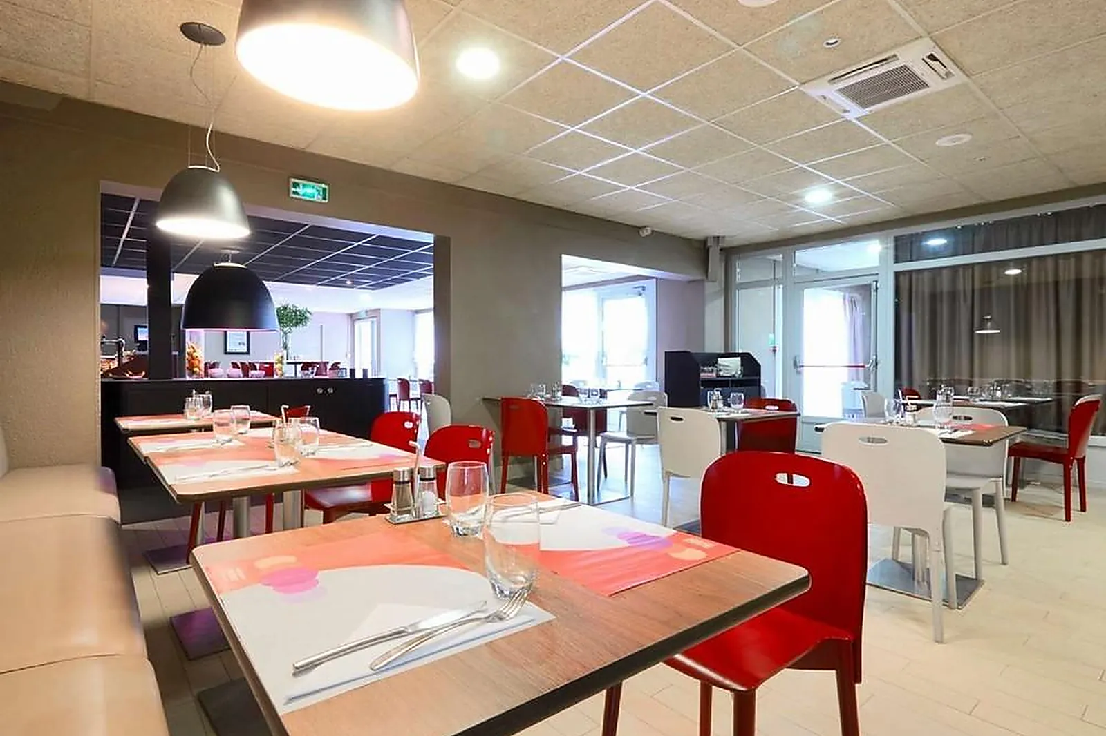 Lieux événementiels, CAMPANILE MORANGIS ORLY