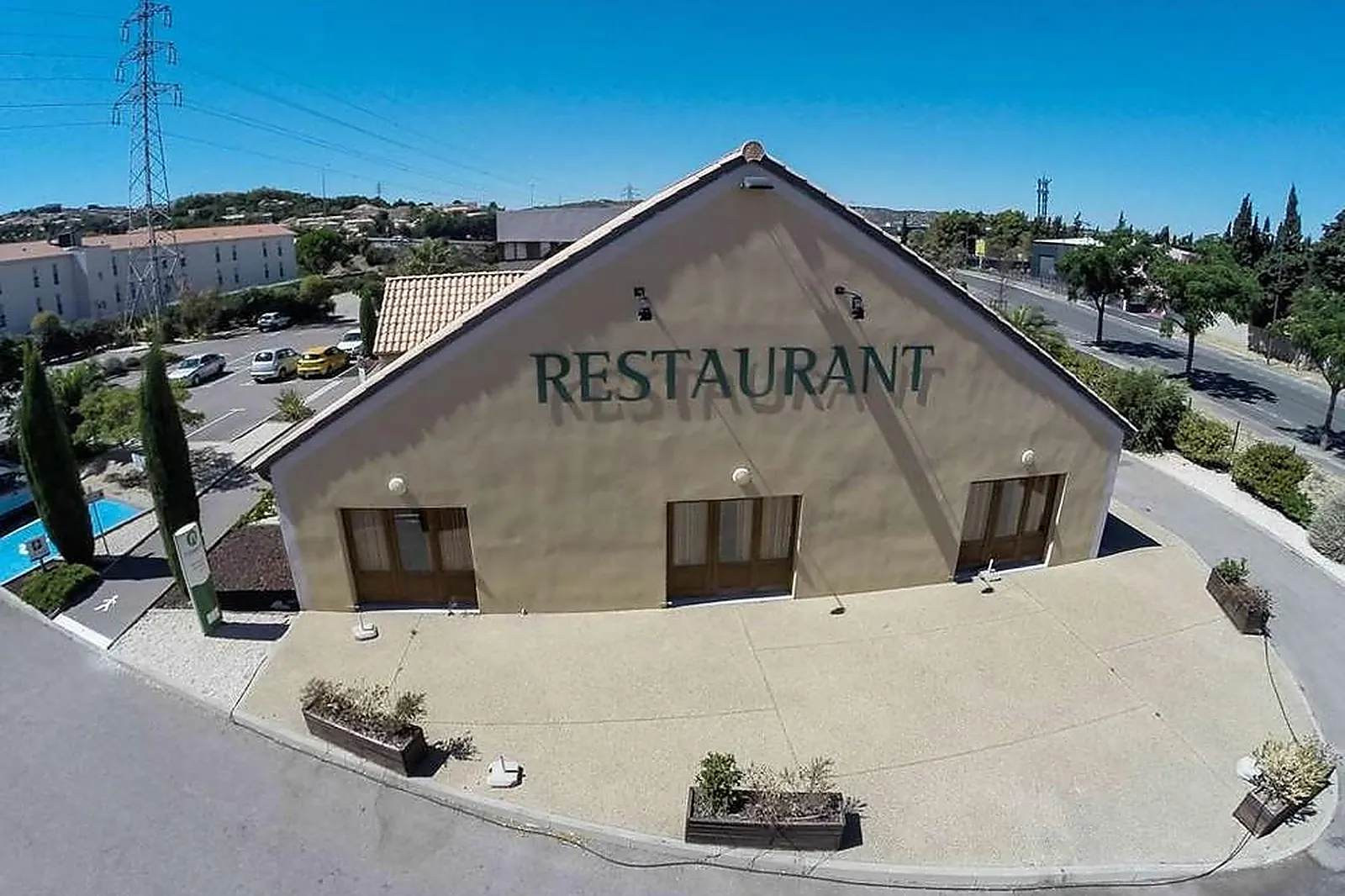 Lieux événementiels, CAMPANILE NARBONNE