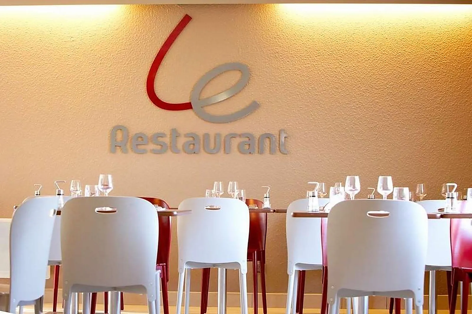 Lieux événementiels, CAMPANILE ORLEANS NORD - SARAN