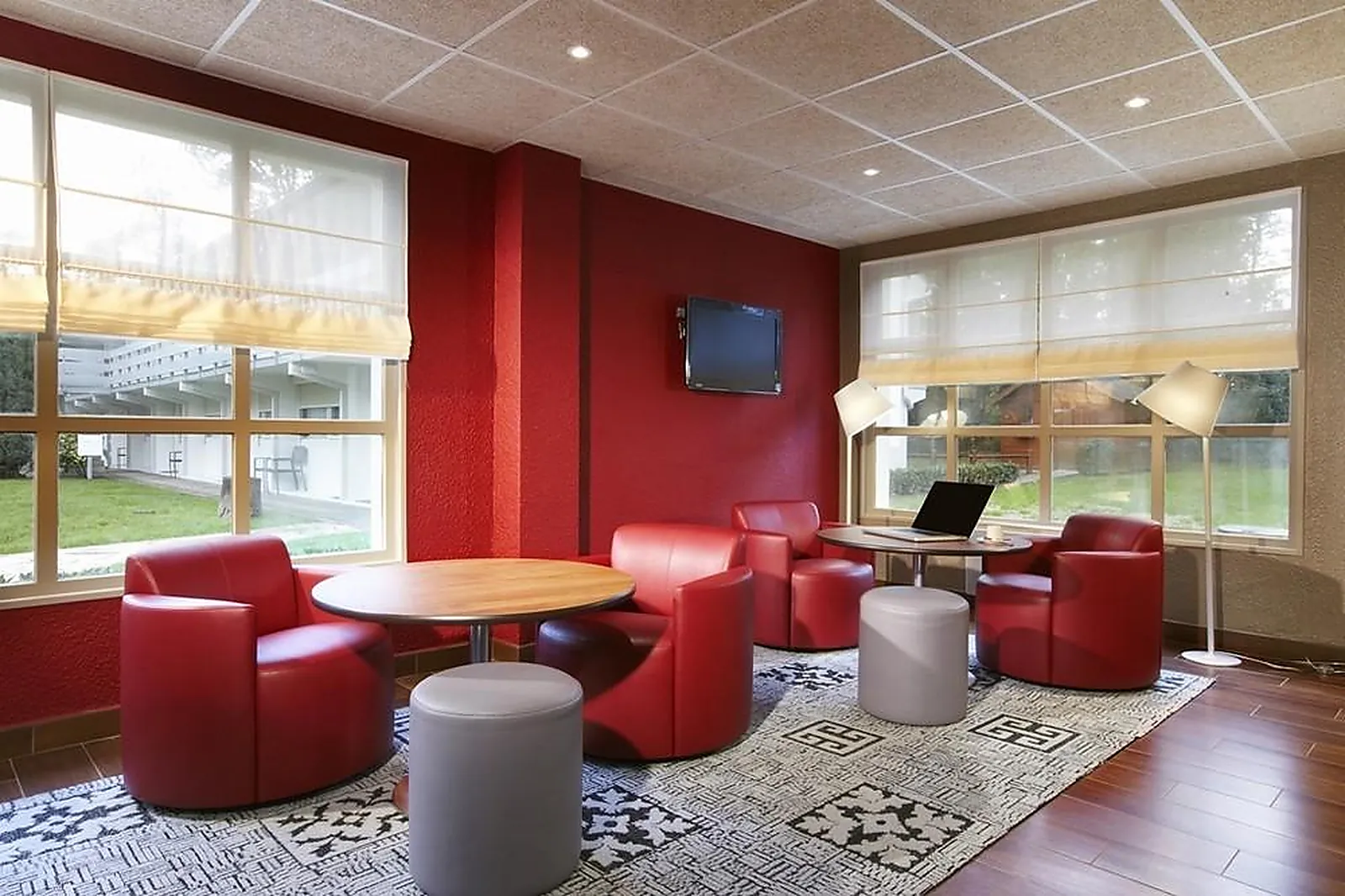 Lieux événementiels, CAMPANILE ORLEANS SUD LA SOURCE