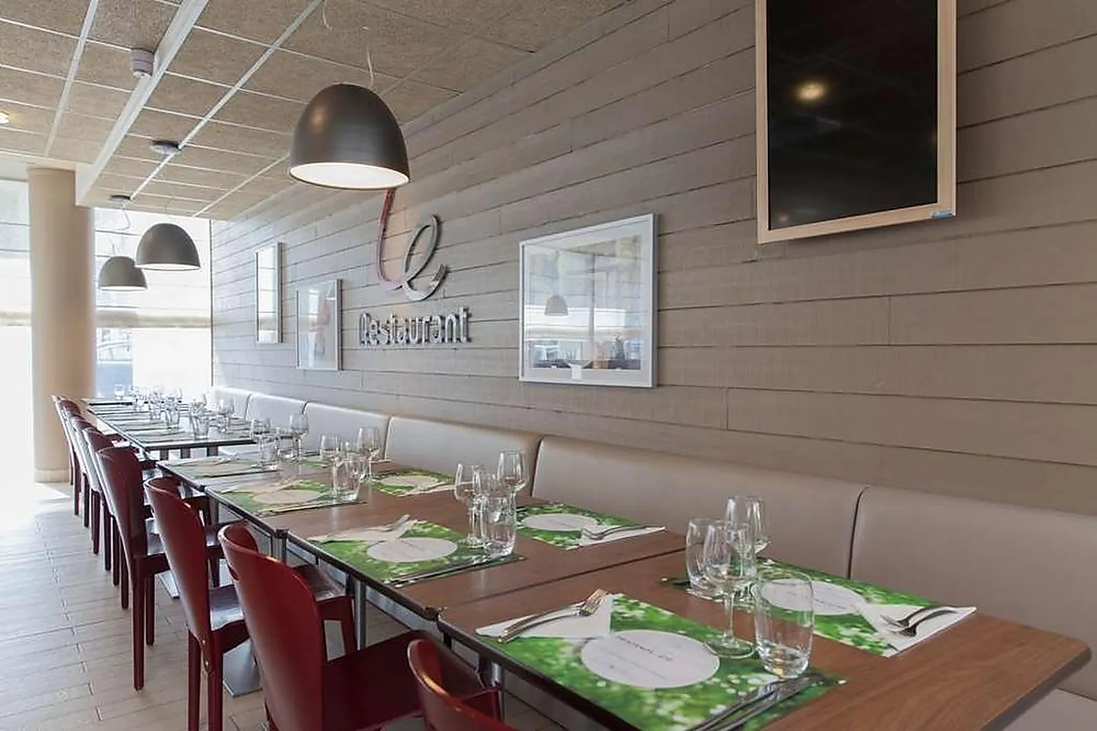 Lieux événementiels, CAMPANILE PARIS 19 - LA VILLETTE