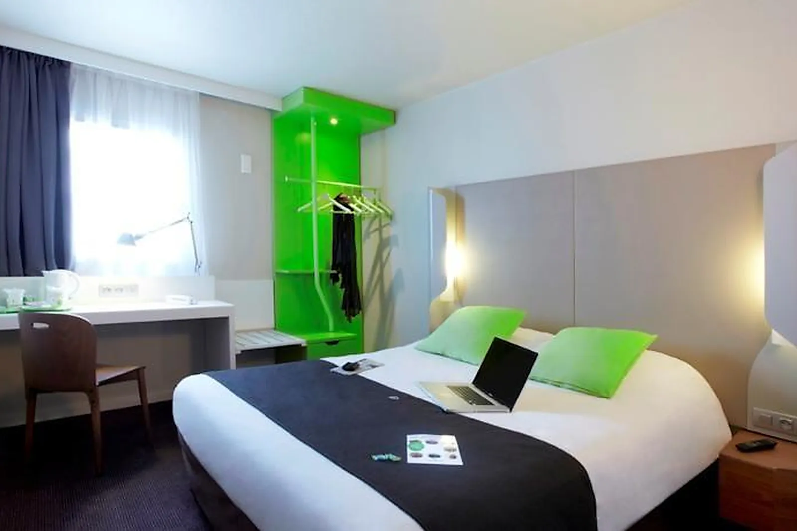 Lieux événementiels, CAMPANILE PARIS EST PANTIN