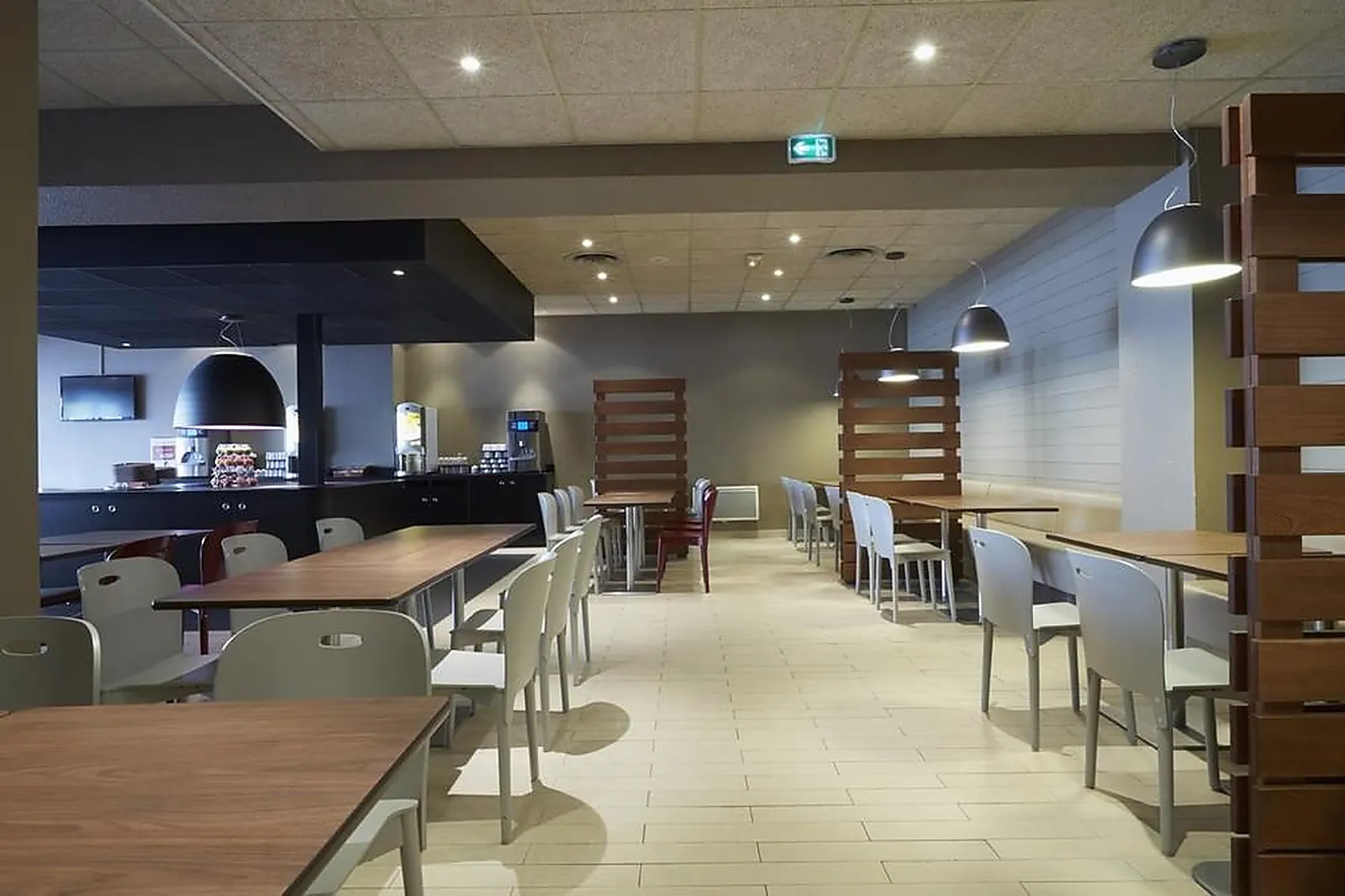 Lieux événementiels, CAMPANILE PARIS EST PANTIN