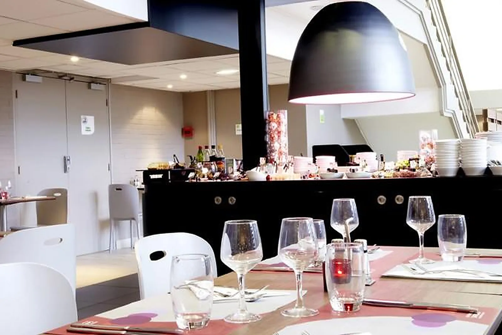 Lieux événementiels, CAMPANILE PARIS EST PORTE DE BAGNOLET