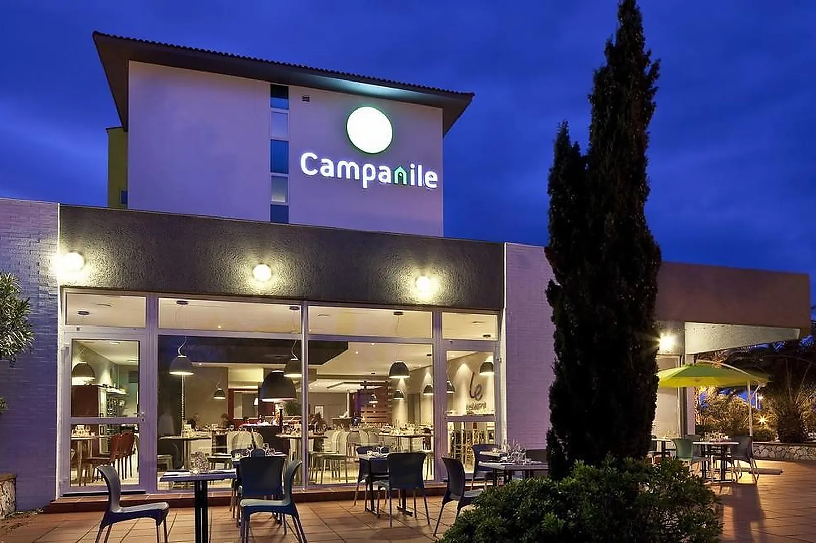 Lieux événementiels, CAMPANILE PERPIGNAN AÉROPORT