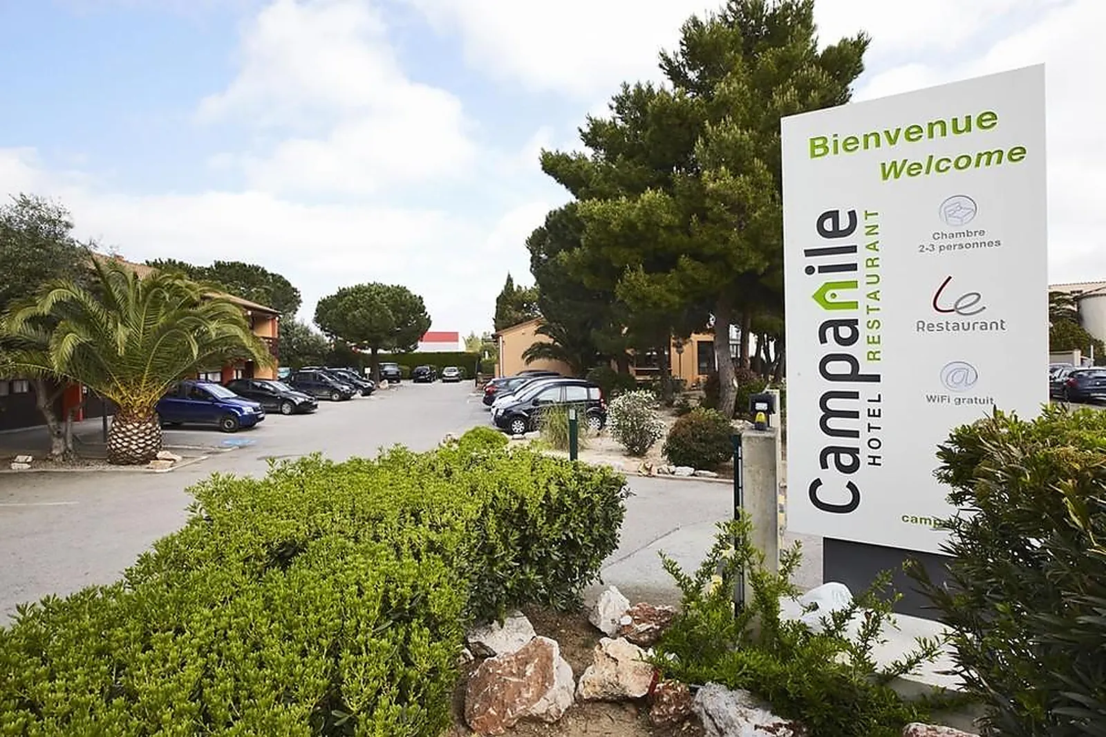 Lieux événementiels, CAMPANILE PERPIGNAN SUD