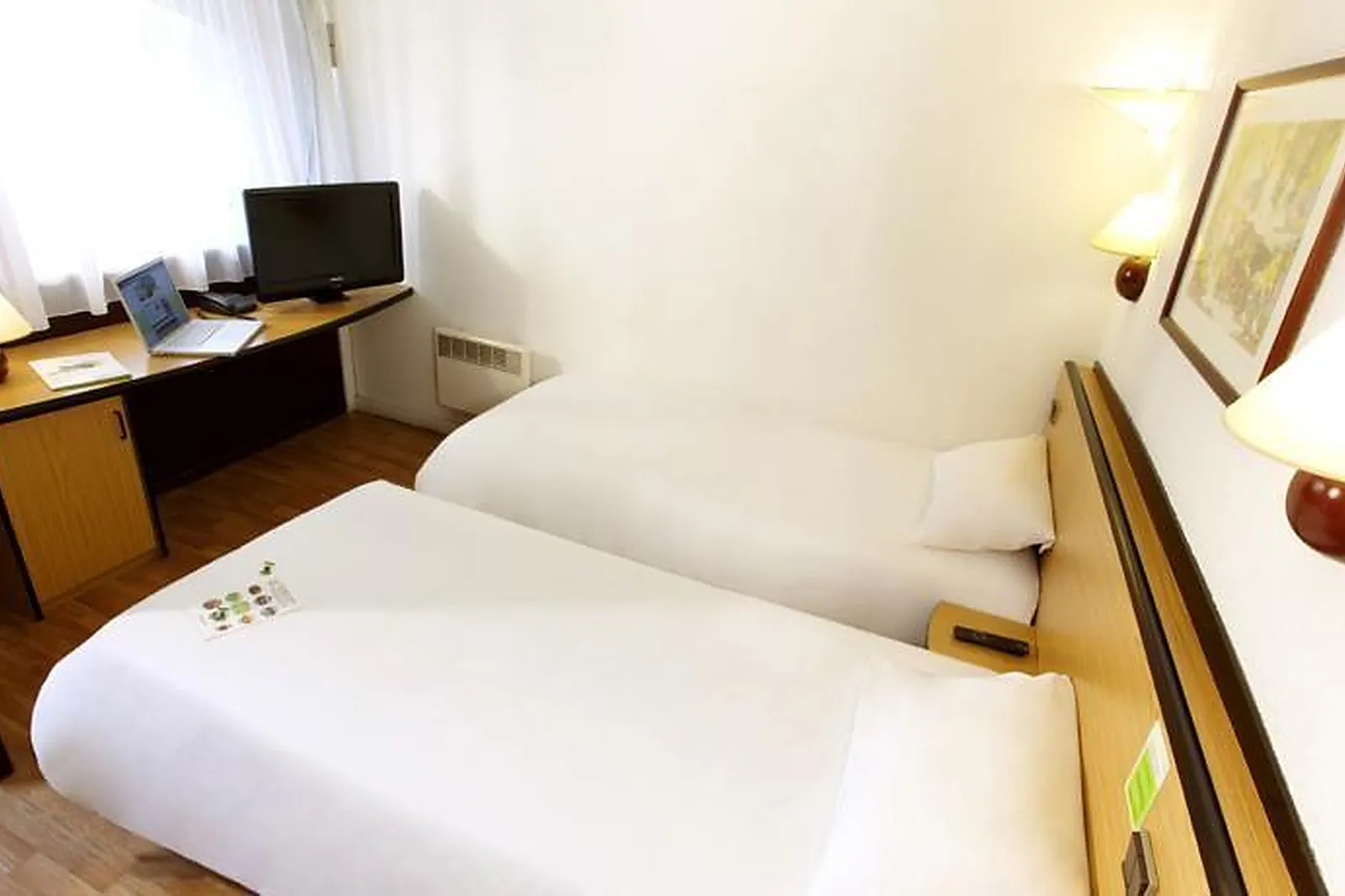 Lieux événementiels, CAMPANILE QUIMPER