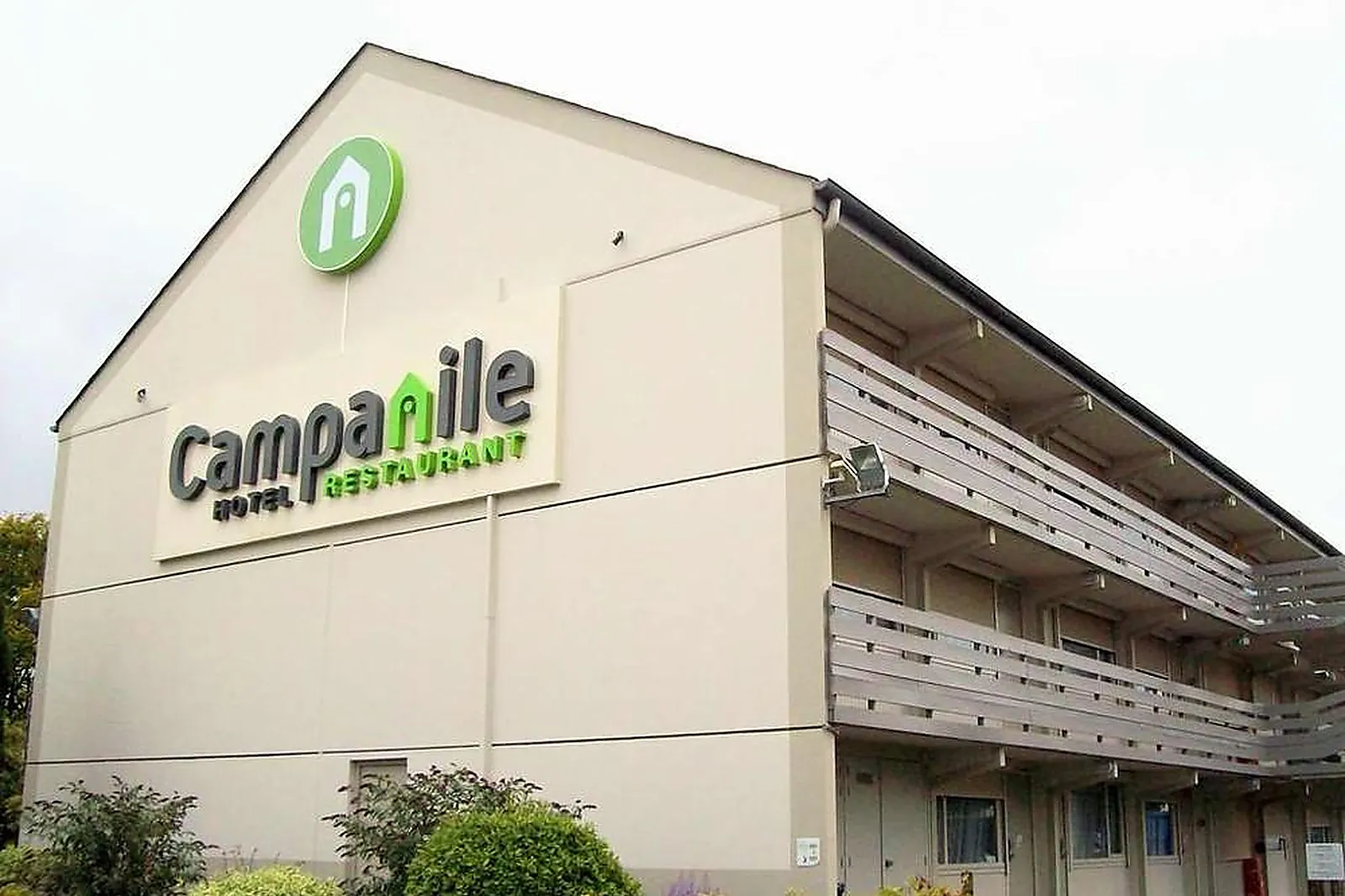 Lieux événementiels, CAMPANILE REIMS OUEST