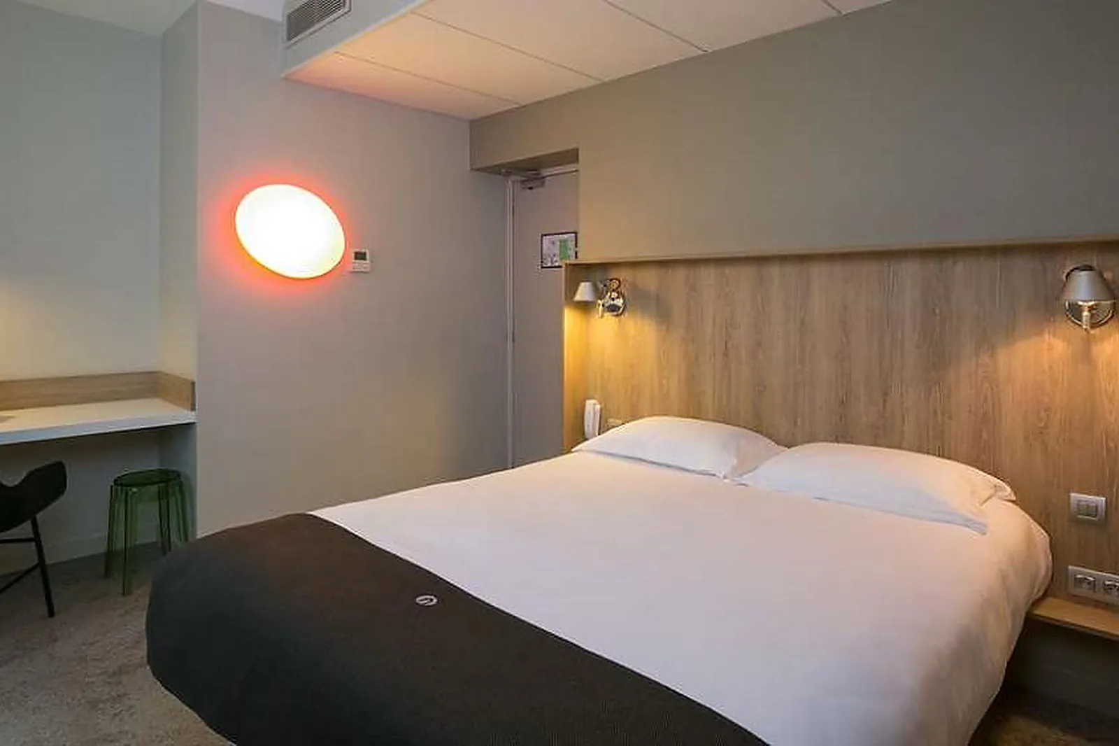 Lieux événementiels, CAMPANILE RENNES CENTRE GARE