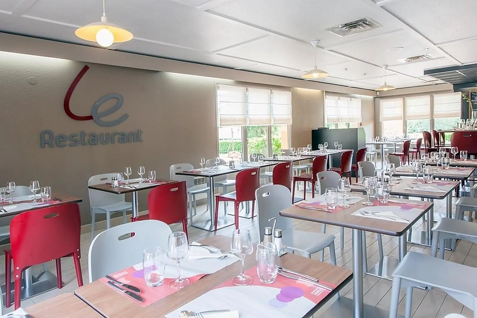 Lieux événementiels, CAMPANILE RODEZ