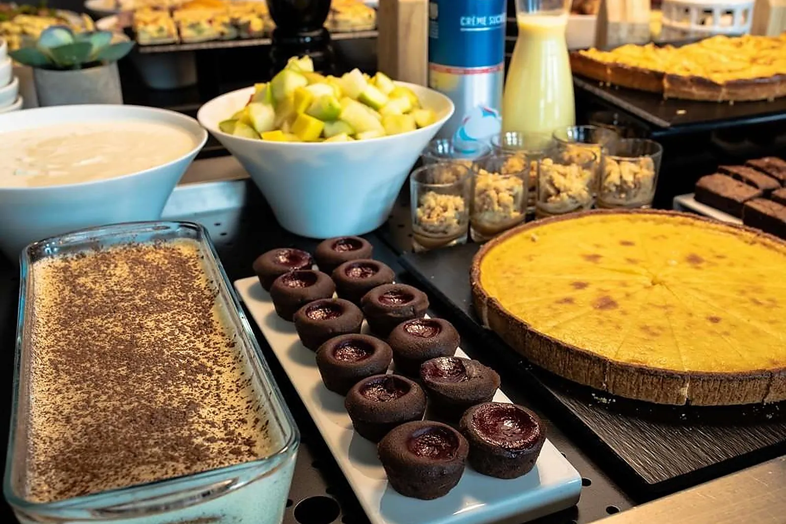 Lieux événementiels, CAMPANILE ROUEN MERMOZ