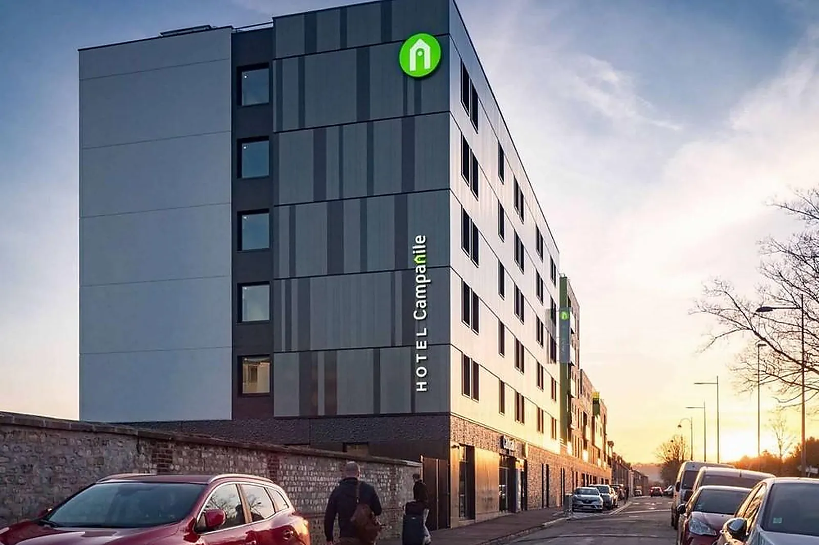 Lieux événementiels, CAMPANILE ROUEN MERMOZ