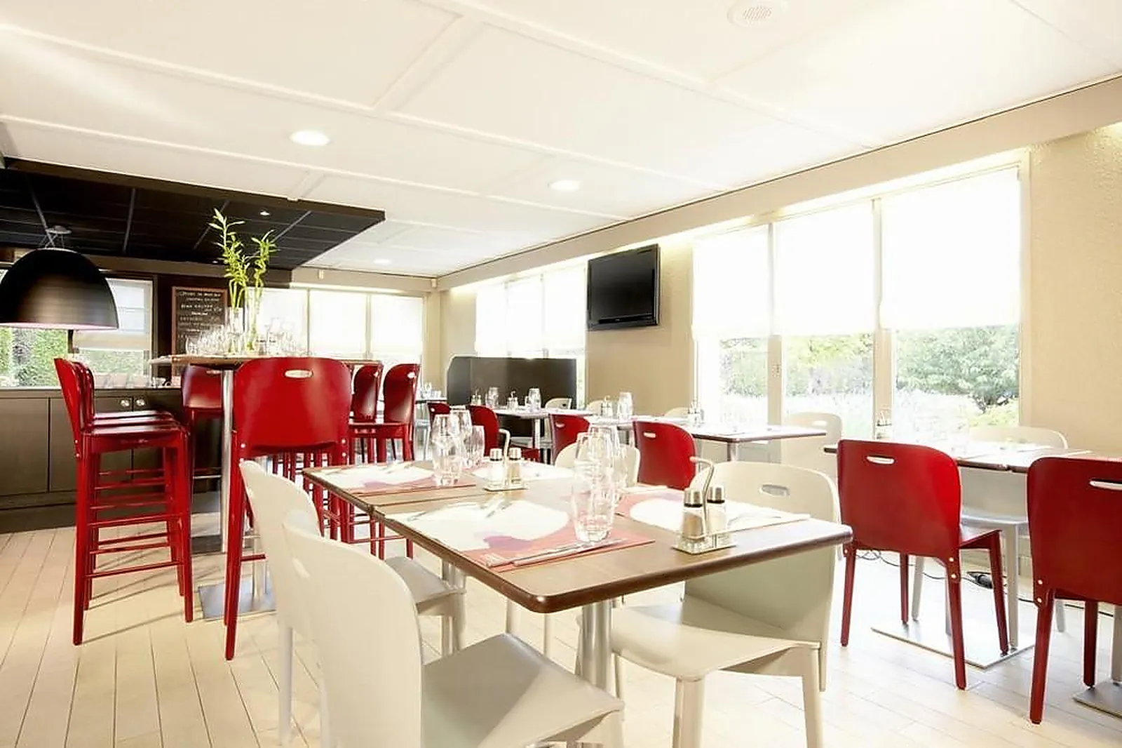 Lieux événementiels, CAMPANILE ROUEN SUD CLÉON ELBEUF