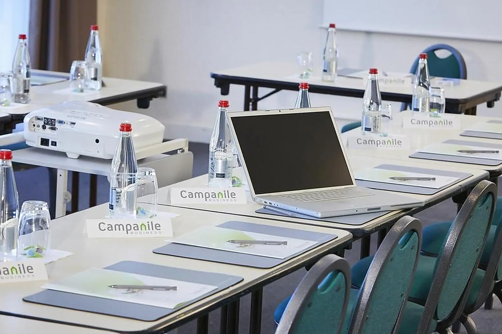 Lieux événementiels, CAMPANILE ROUEN SUD ZÉNITH PARC EXPO