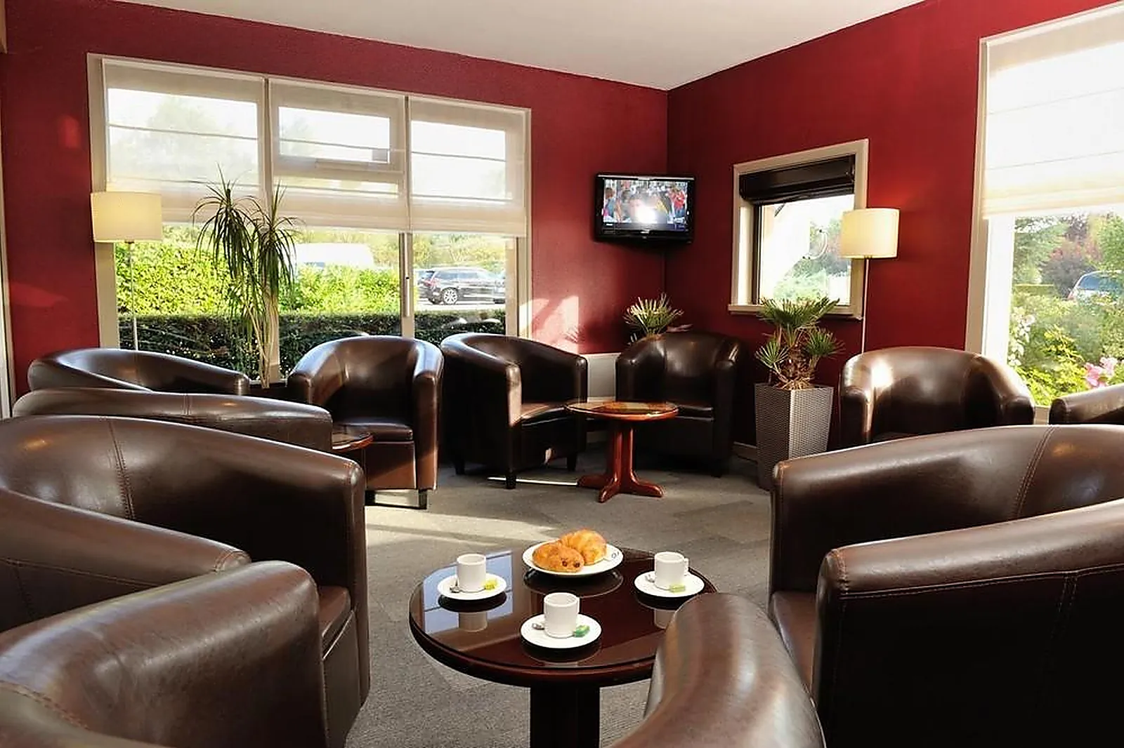 Lieux événementiels, CAMPANILE SAINT-ÉTIENNE EST SAINT-CHAMOND