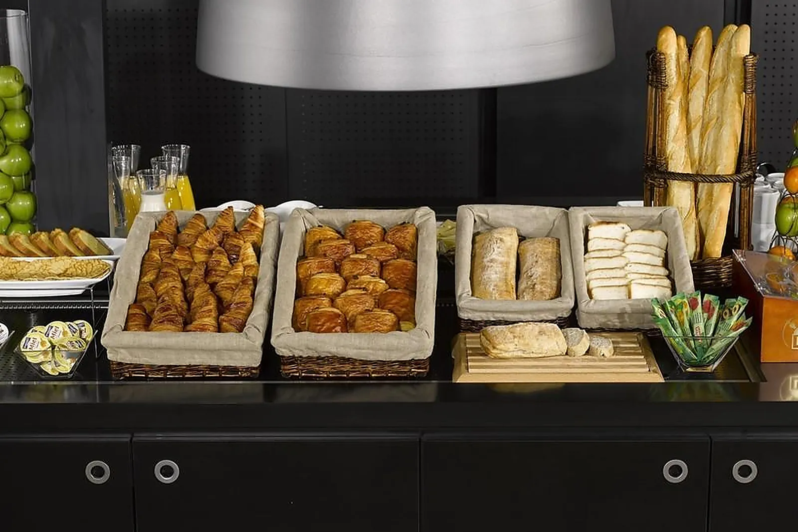 Lieux événementiels, CAMPANILE SALON DE PROVENCE