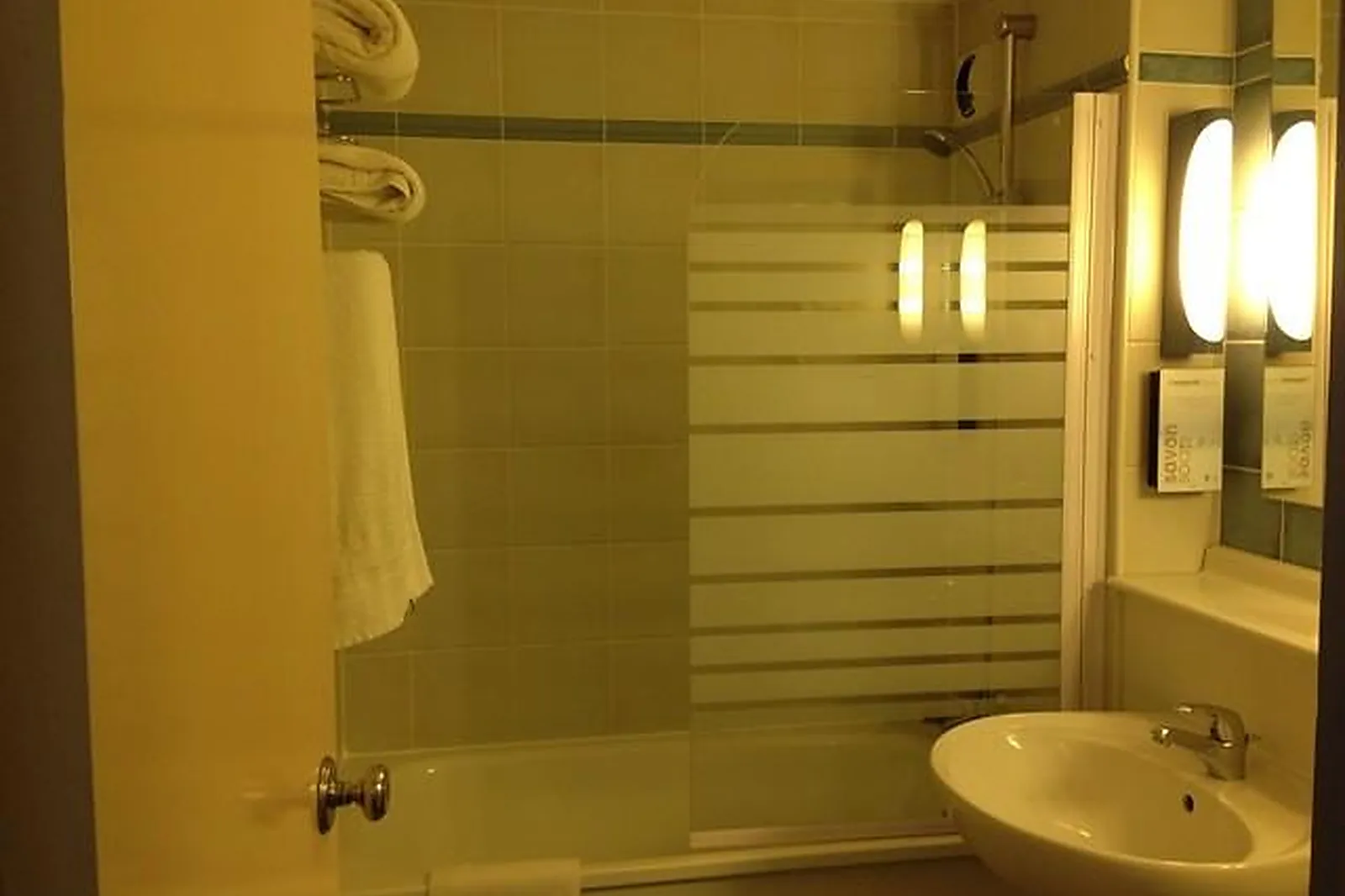 Lieux événementiels, CAMPANILE SAUMUR