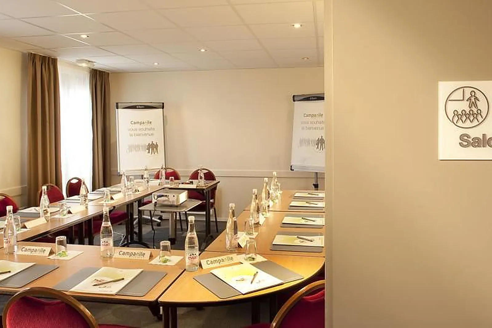 Lieux événementiels, CAMPANILE ST GERMAIN EN LAYE