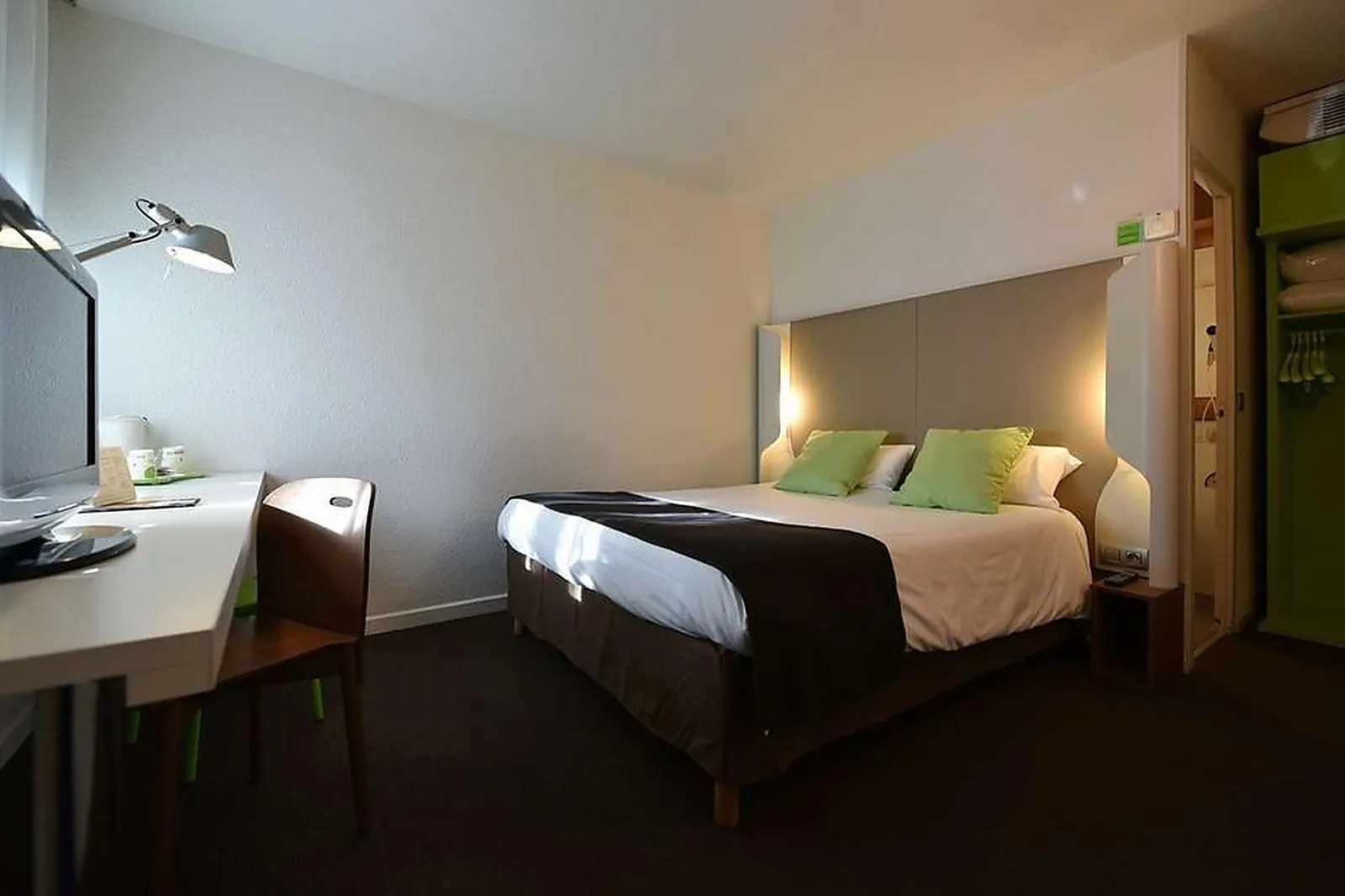 Lieux événementiels, CAMPANILE TOULON LA SEYNE-SUR-MER-SANARY