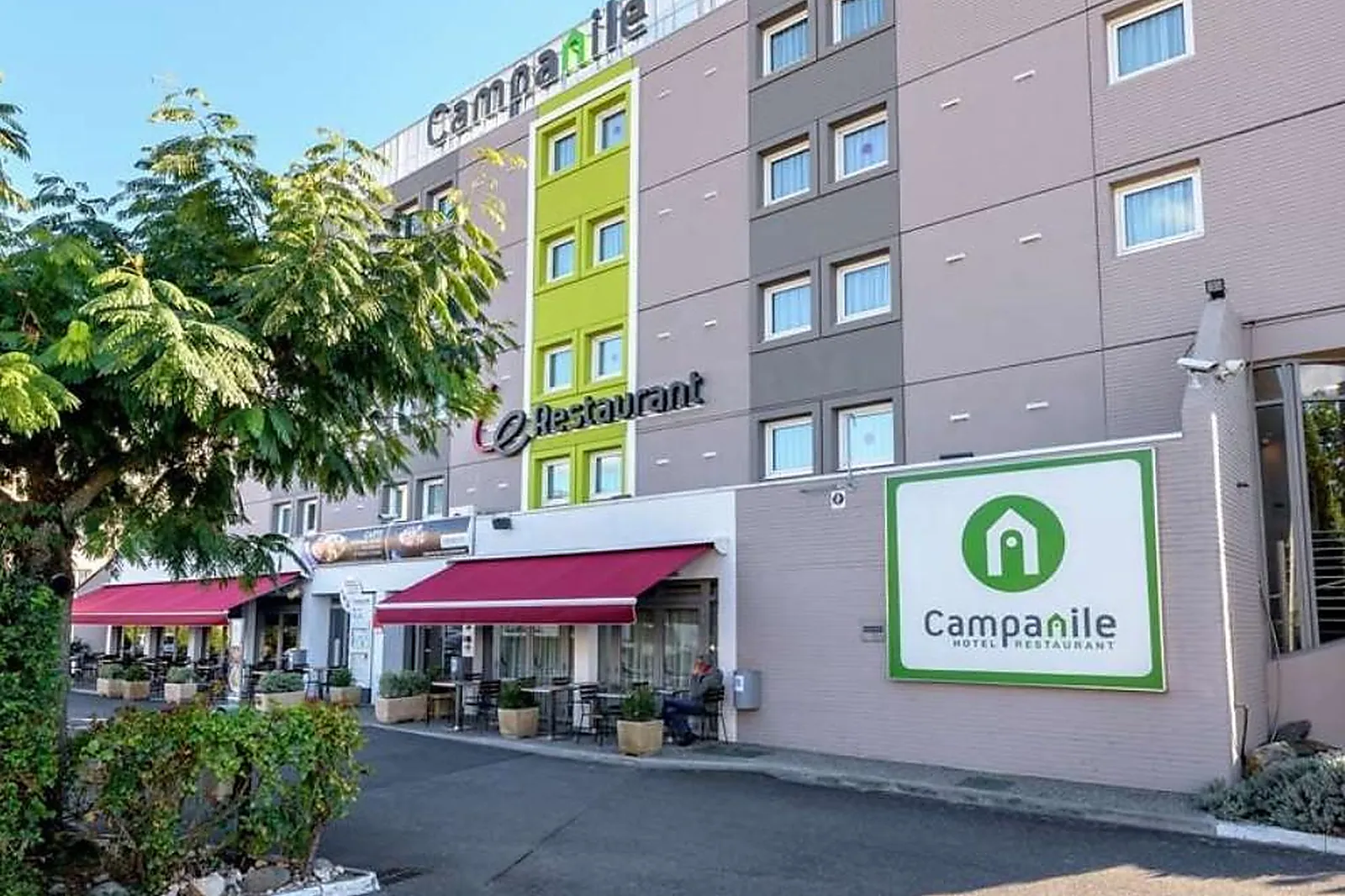 Lieux événementiels, CAMPANILE TOULOUSE NORD SESQUIÈRES