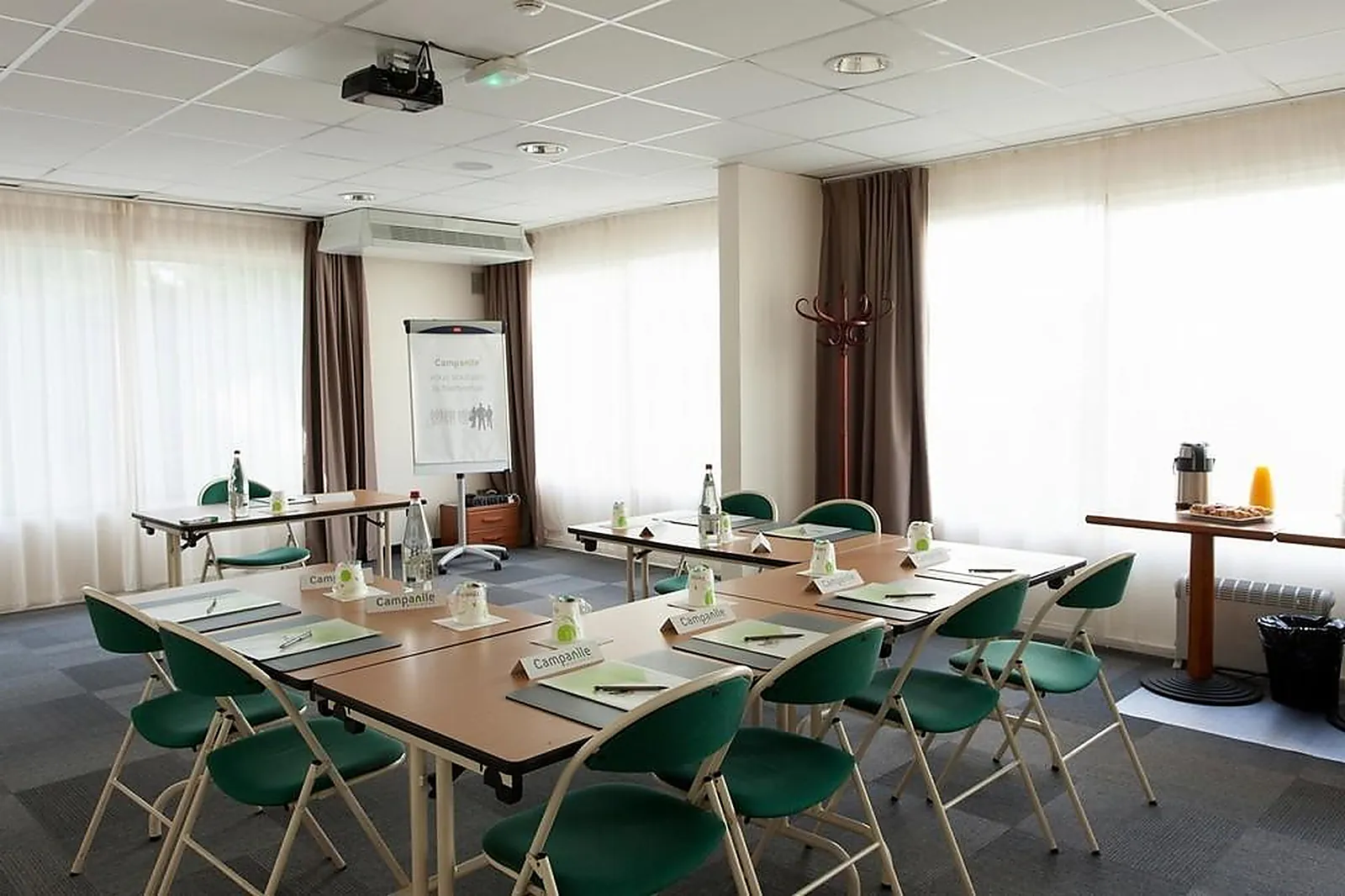 Lieux événementiels, CAMPANILE TOURS SUD JOUÉ-LÈS-TOURS