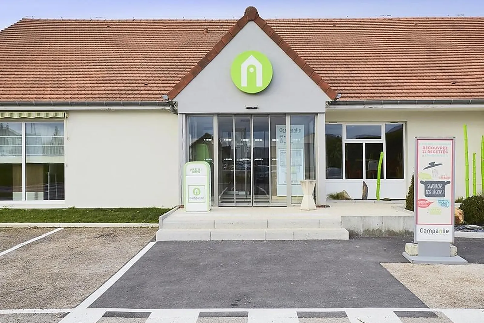 Lieux événementiels, CAMPANILE TROYES SUD - BUCHÈRES